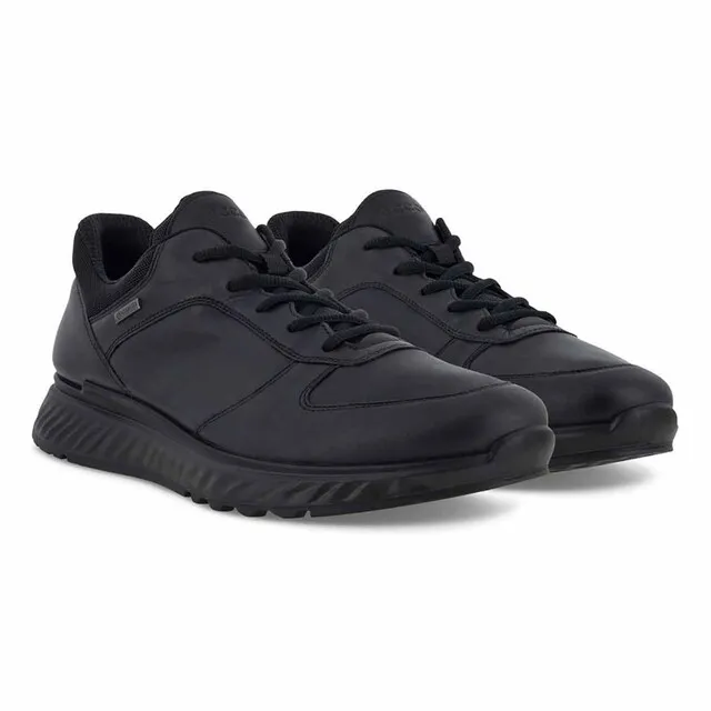 ECCO EXOSTRIDE HERENSCHOENEN ZWART  MAAT 46