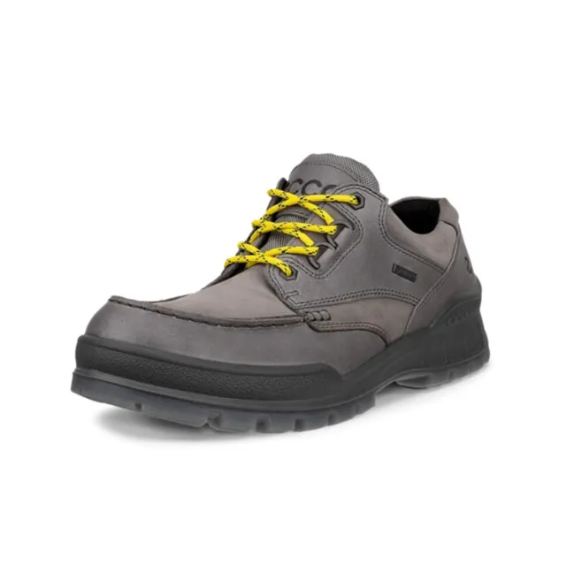 ECCO Track 25 M Steel Maat 42