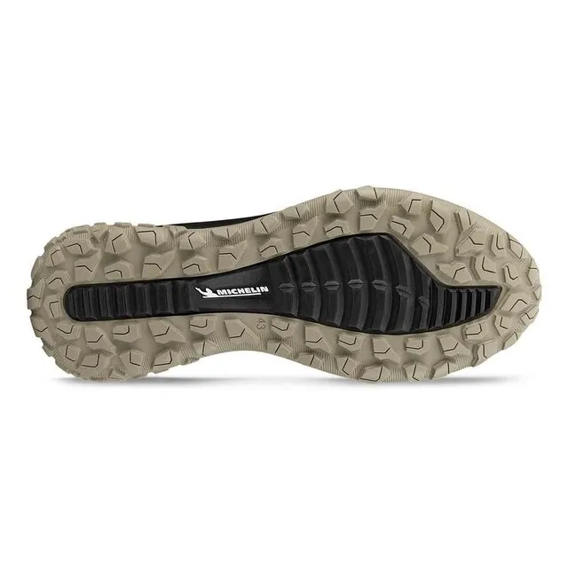 ECCO ULTTRN HERENSCHOENEN WP BLACK/TARMAC  MAAT 46